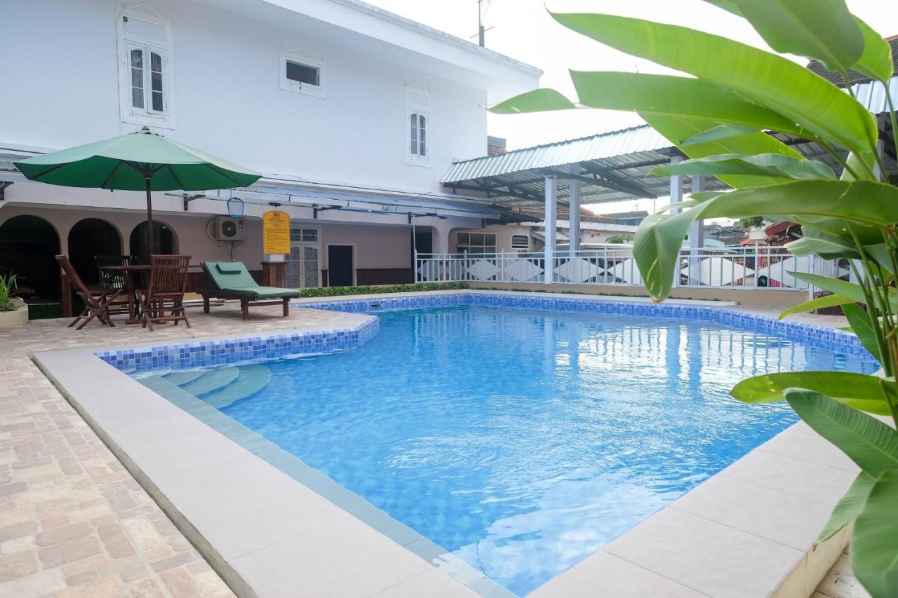 เรดดอร์ซ แอท มันตรีเชรอน 2 Hotel ยอกยาการ์ตา ภายนอก รูปภาพ