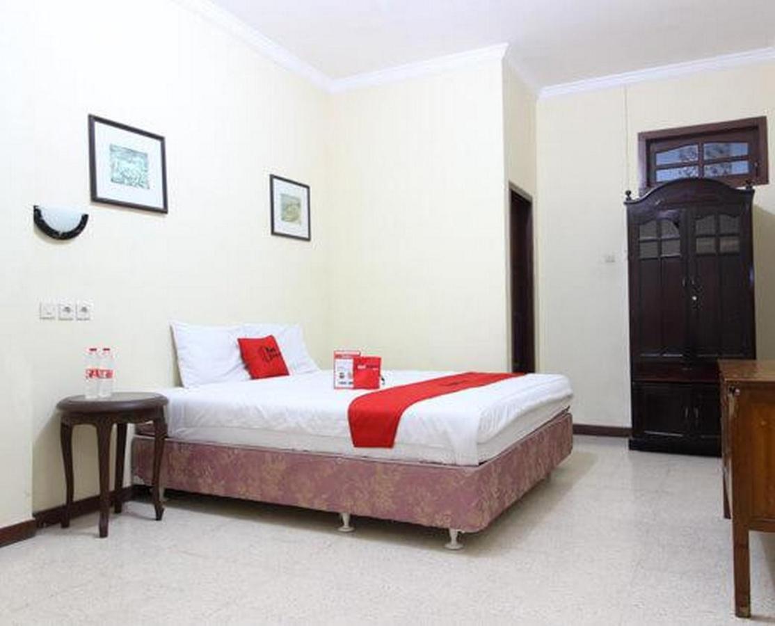 เรดดอร์ซ แอท มันตรีเชรอน 2 Hotel ยอกยาการ์ตา ภายนอก รูปภาพ